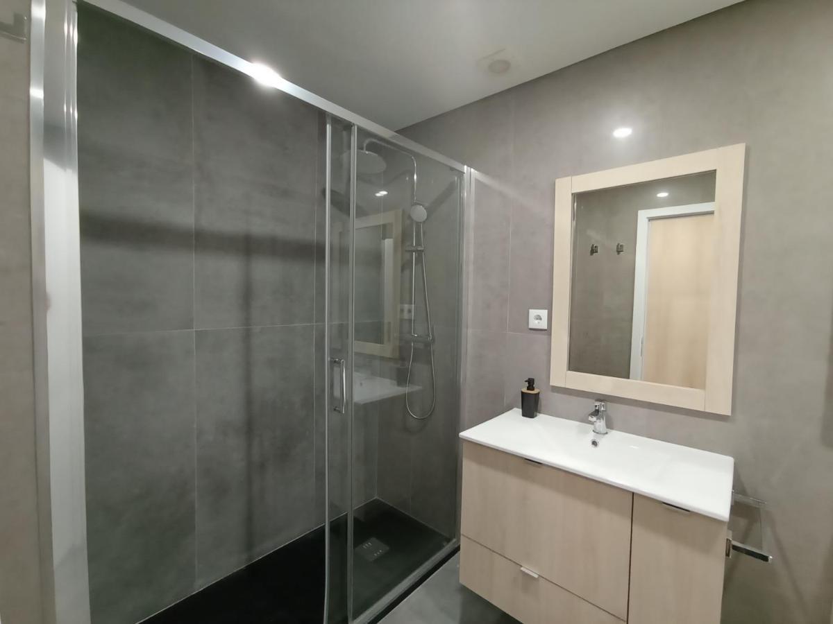 715 Gale Apartment Wi-Fi, Estacionamento ポルト エクステリア 写真