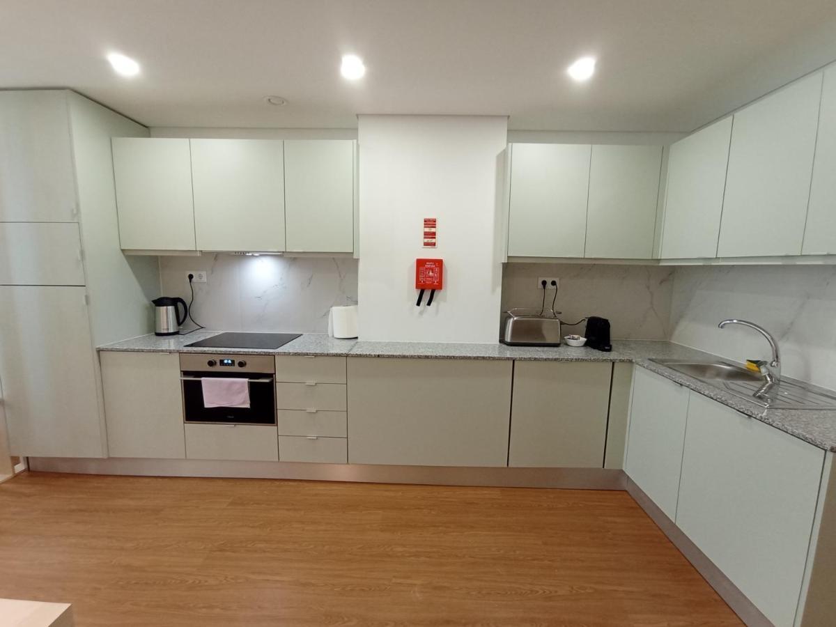 715 Gale Apartment Wi-Fi, Estacionamento ポルト エクステリア 写真