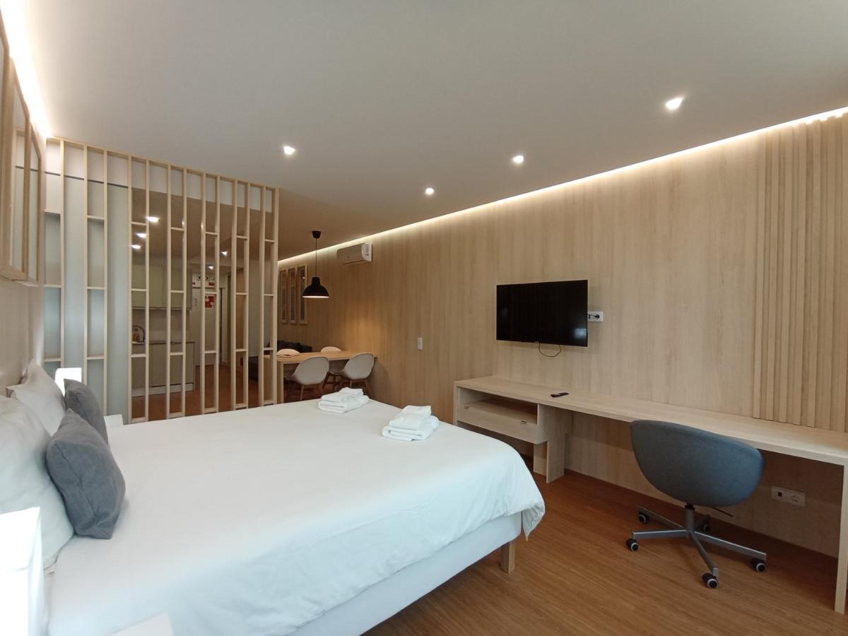 715 Gale Apartment Wi-Fi, Estacionamento ポルト エクステリア 写真